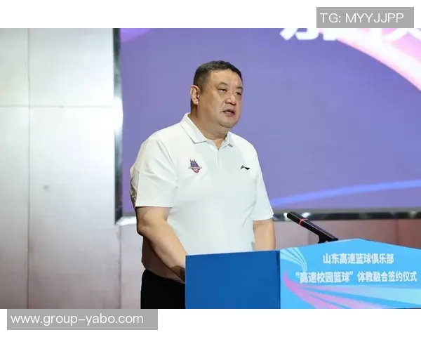 青岛青训总监徐长锁因病离世享年54岁深感惋惜