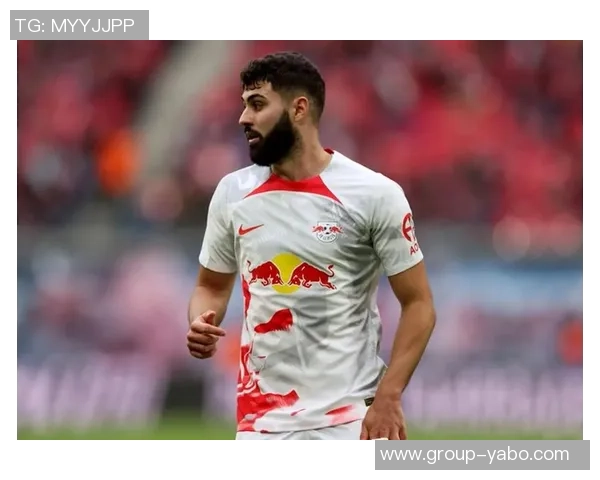 格瓦迪奥尔恋情曝光与兽医学生甜蜜相恋女友兼任滑雪教练引关注